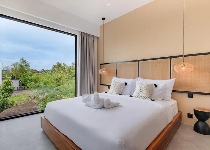 Vakantiehuis Tropical Luxe Private Pool & Modern Living