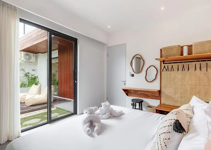 Tropical Luxe Private Pool & Modern Living Balian